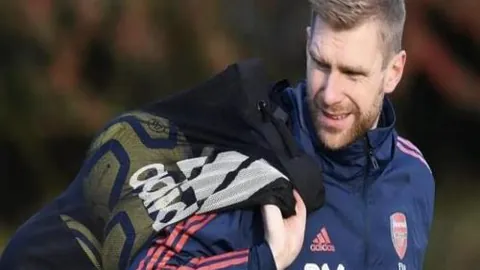 4月24日CBA季后赛：上海对决浙江，程帅澎闪耀时刻回顾